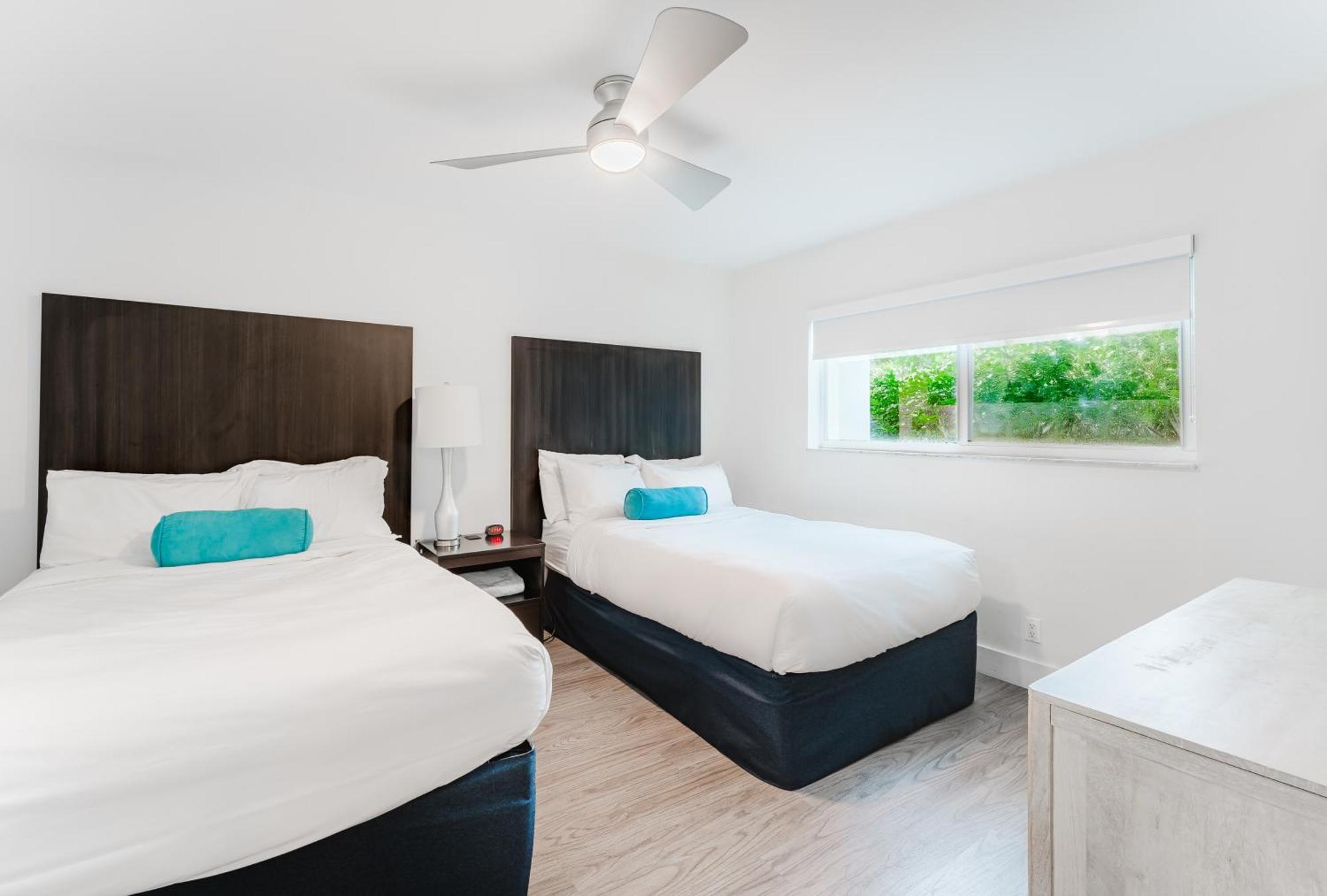 365 Ocean Aparthotel