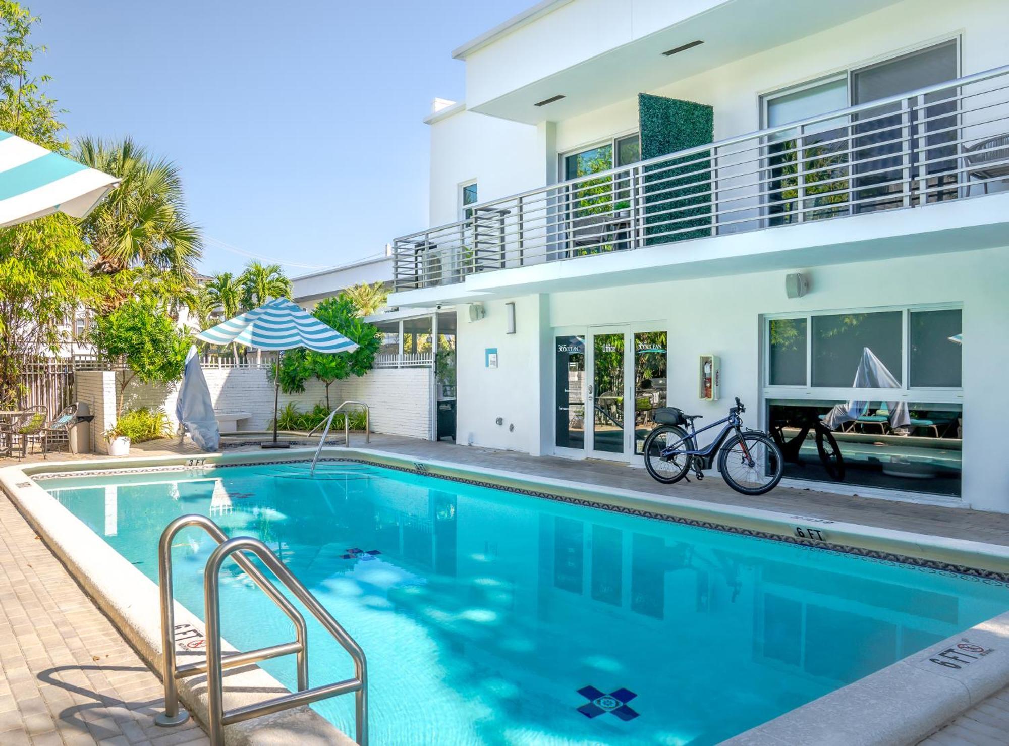 365 Ocean Aparthotel 3*